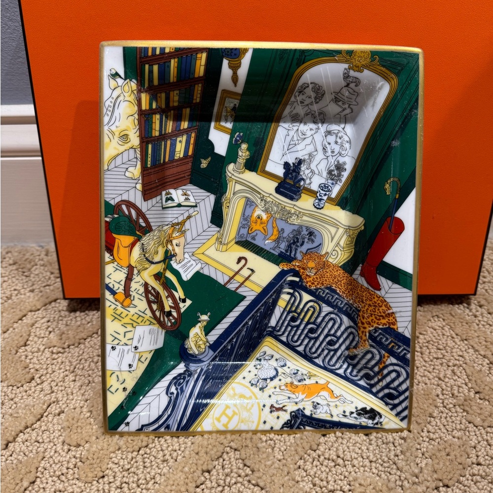 Hermes change tray